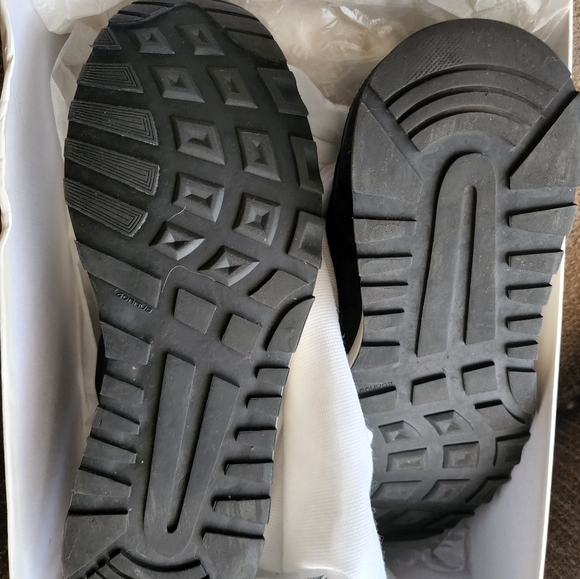 Common Projects Track Vintage in Black in 10 / 43 in ]Good Used Condition - Picture 4 of 6